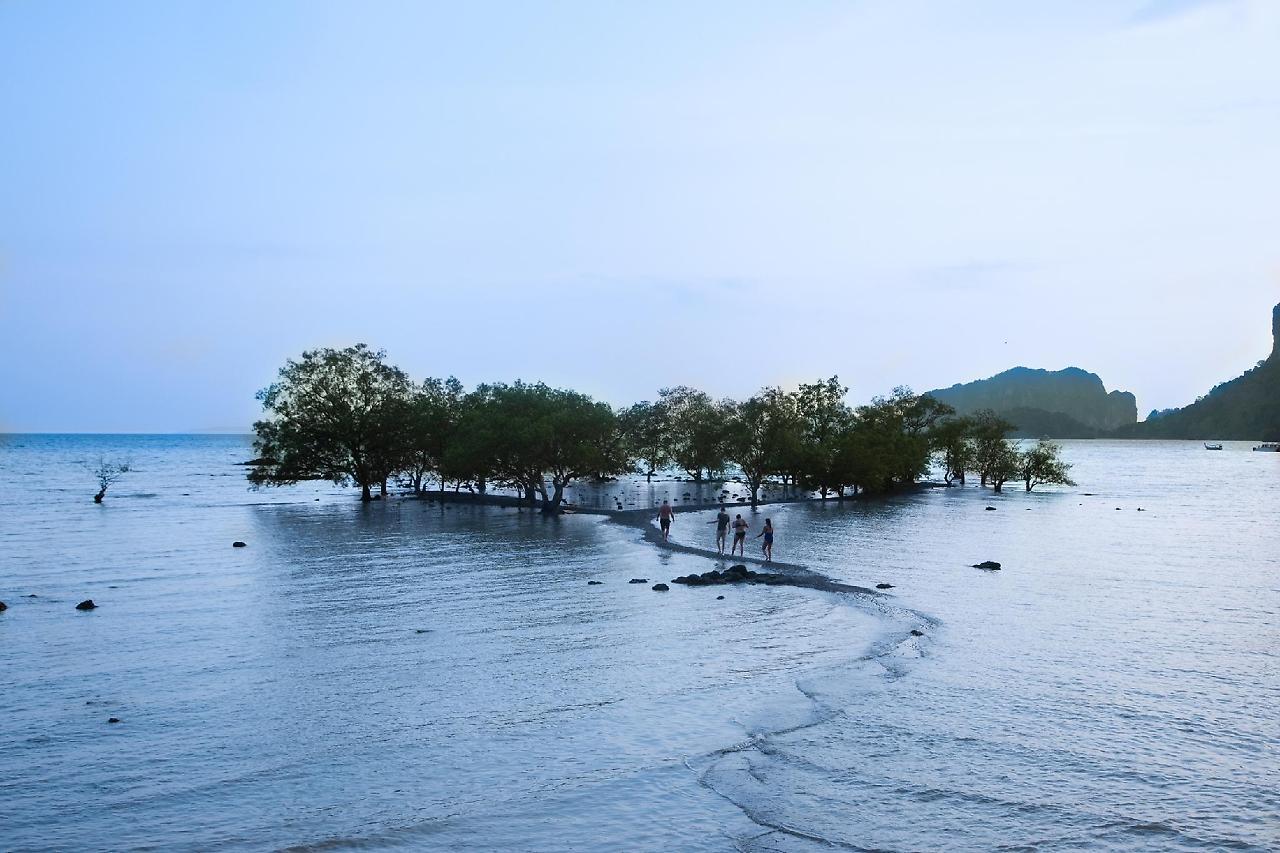 Villa Cha-Cha Krabi Beachfront Resort Ao Nam Mao Bagian luar foto